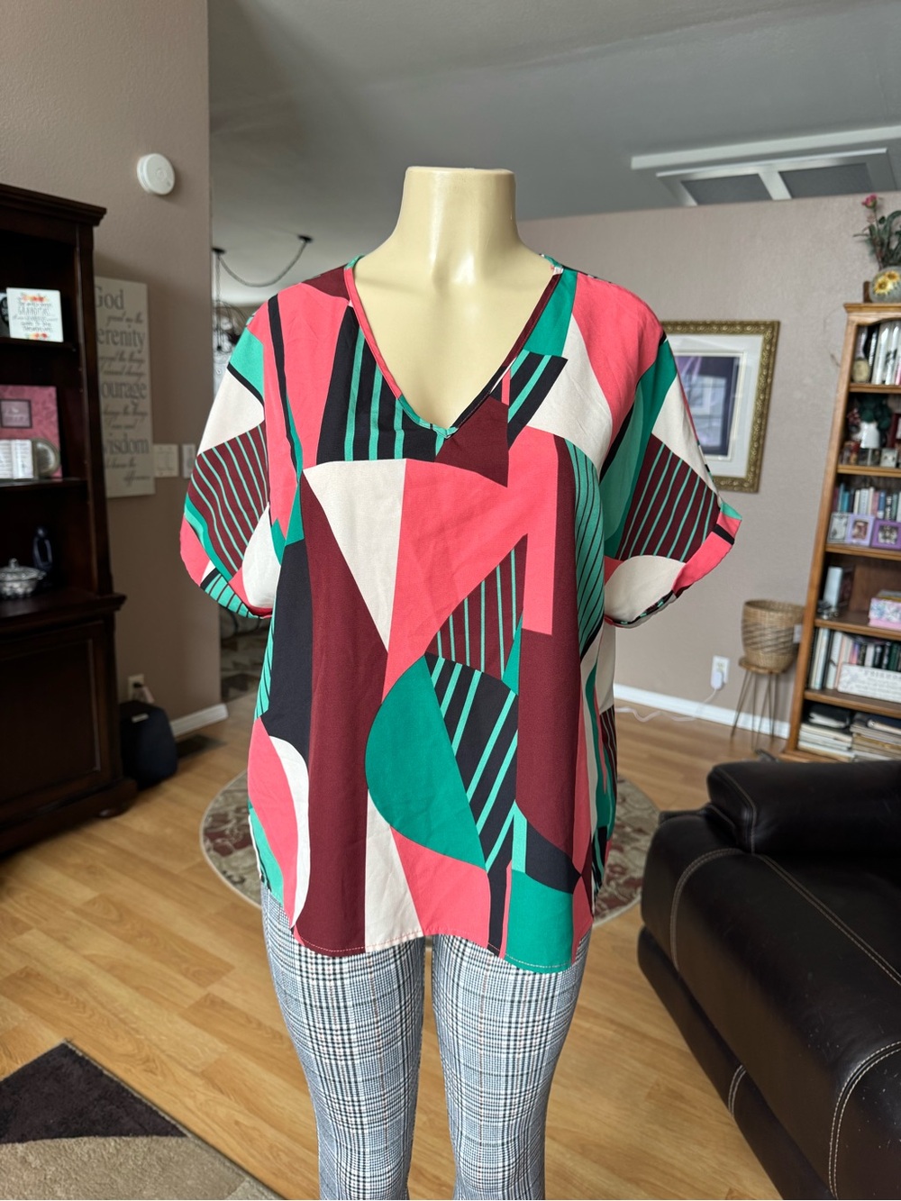 SHEIN Curve multicolored short sleeve Vneck blouse-size XL